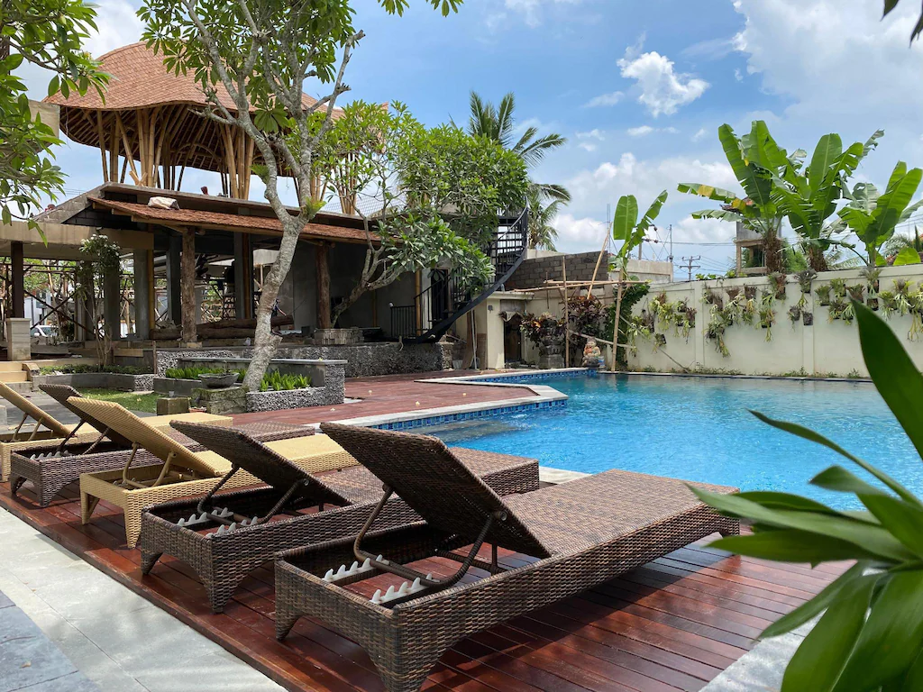 b89dfedc84947f6b1c12e5cdffdc3292